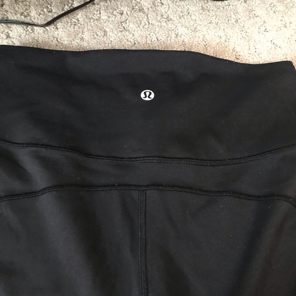 lululemon black leggings - Picture 3 of 4